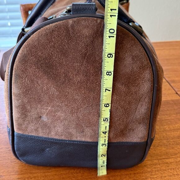Vintage 2003 Marlboro Suede Leather Grit Gear Weekender Duffel Bag Brown - Picture 11 of 15